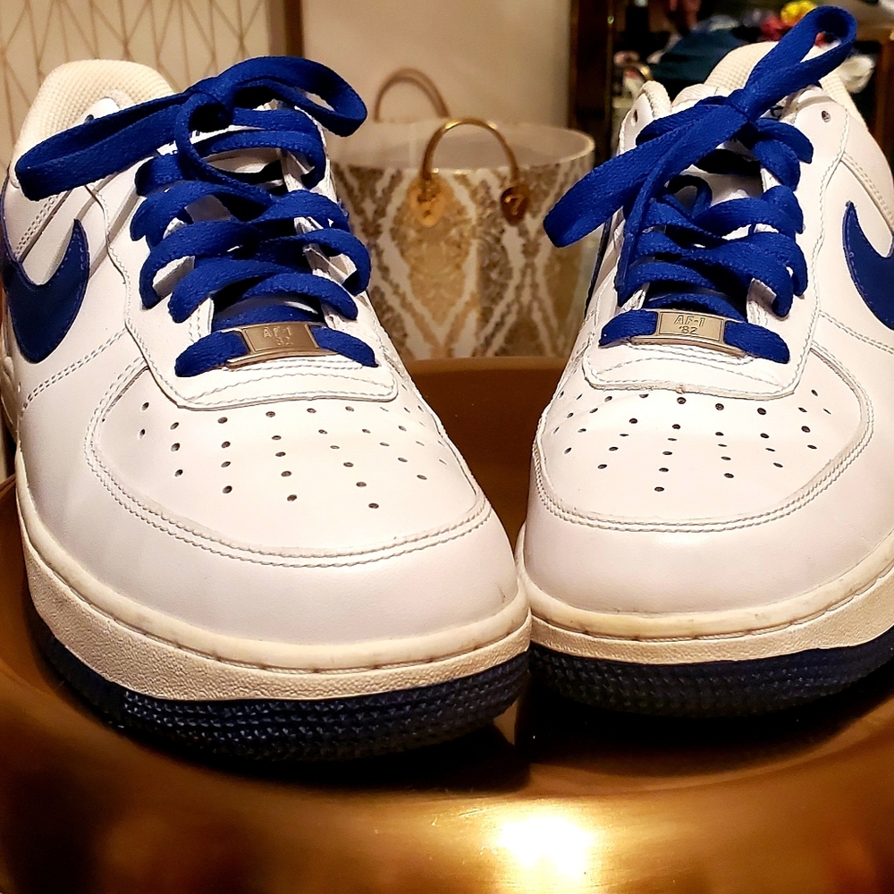 Men's Size 8 Nike Air Force Ones